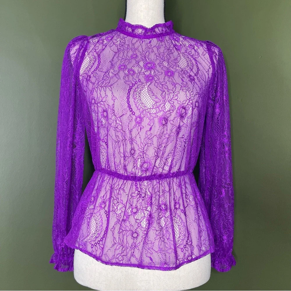 Banana republic purple high neck lace peplum top XS petite - Picture 4 of 14
